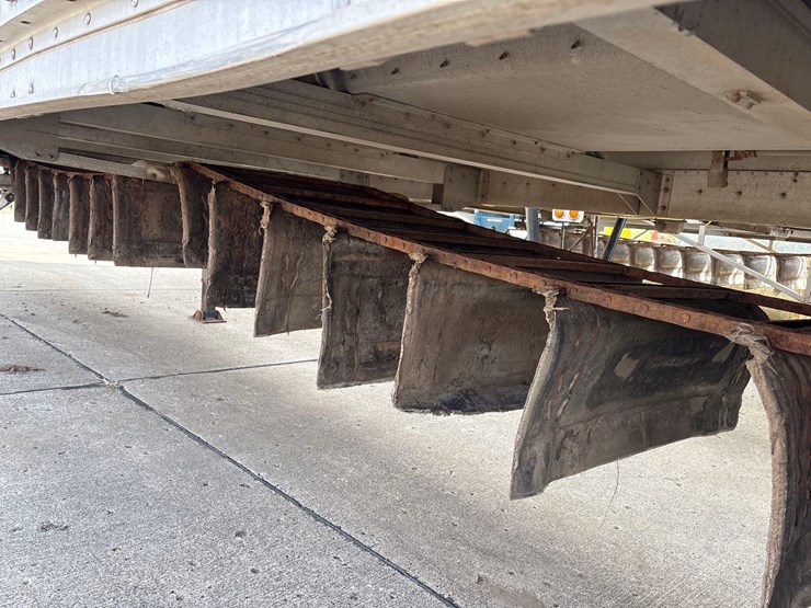 2014-wilson-grain-trailer-image-27