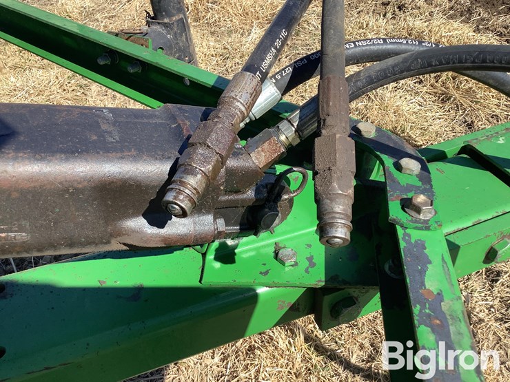 john-deere-8300-image-10