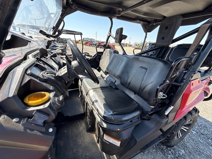 2018-pioneer-1000-image-26