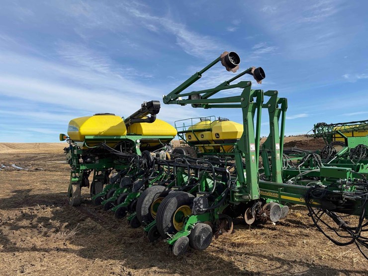 2011-john-deere-1770nt-ccs-image-8