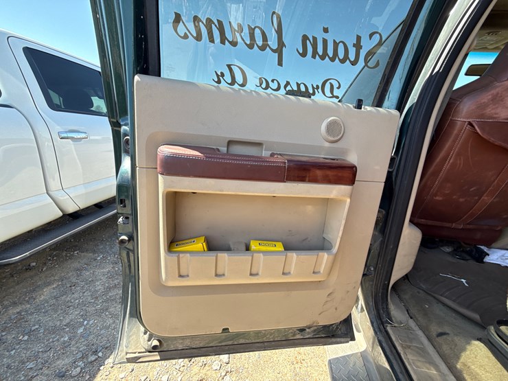 2008-ford-f250-king-ranch-image-25