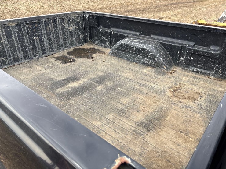 2001-chevrolet-1500-image-23