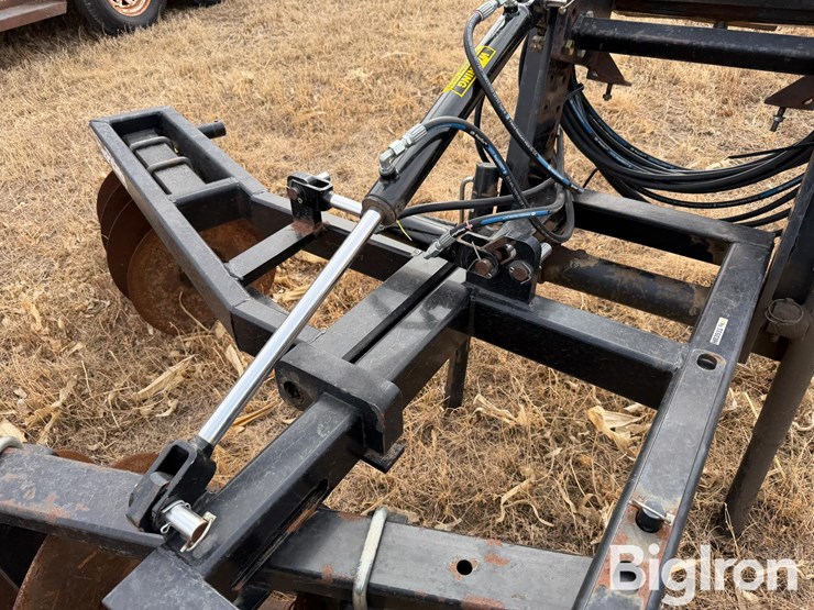 trac-packer-pivot-track-closer-image-16