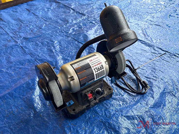 delta-table-grinder-image-1