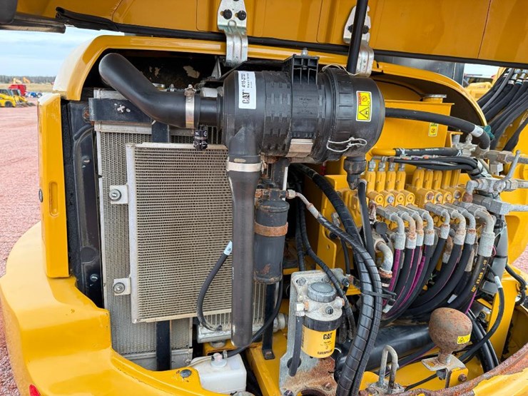 caterpillar-305e2-cr-image-43