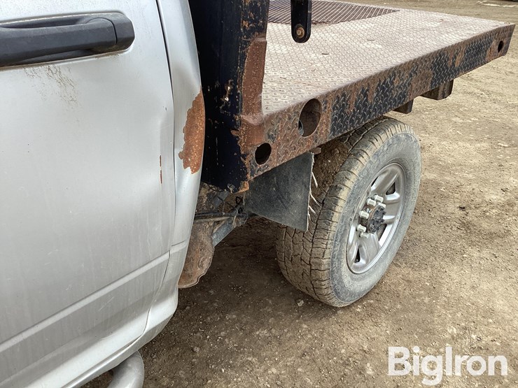 2018-dodge-2500-image-18