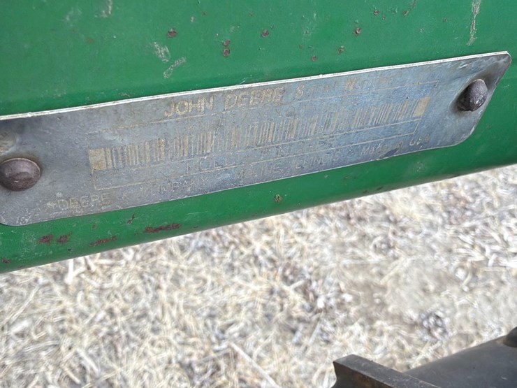 john-deere-726-image-36