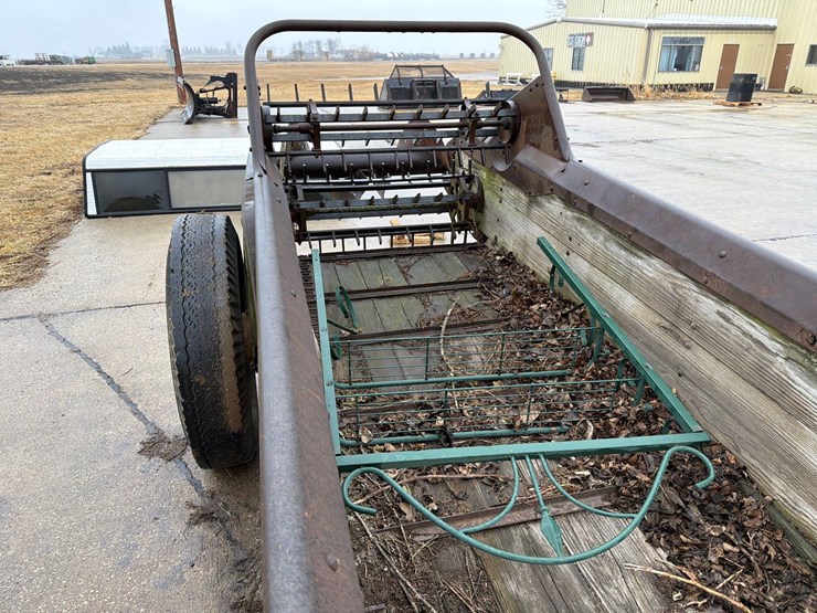 john-deere-10ft-manure-spreader-image-10