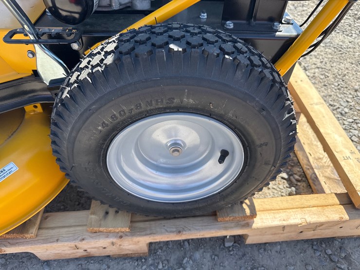 #34-•-unused-2022-dewalt-e1050-33"-push-mower-220310zd-inv#-41147-image-7