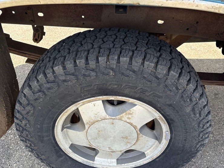 1994-chevrolet-silverado-1500-image-29