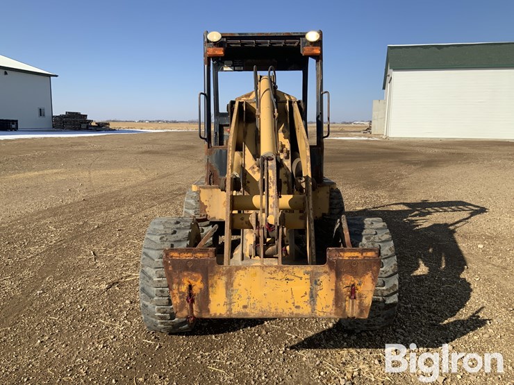 2006-agco-4550-articulated-wheel-loader-image-2