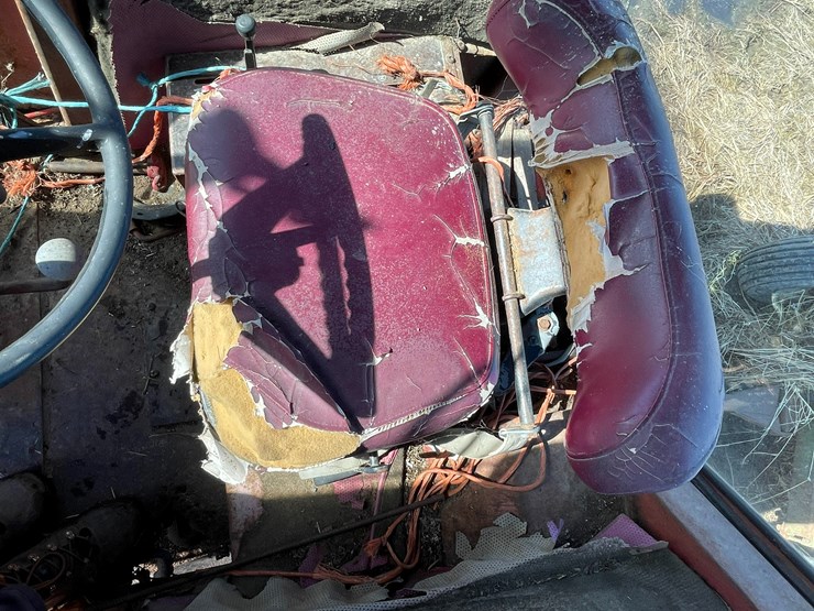 #2009-•-white-105-tractor-(melrose,-wi)-image-24