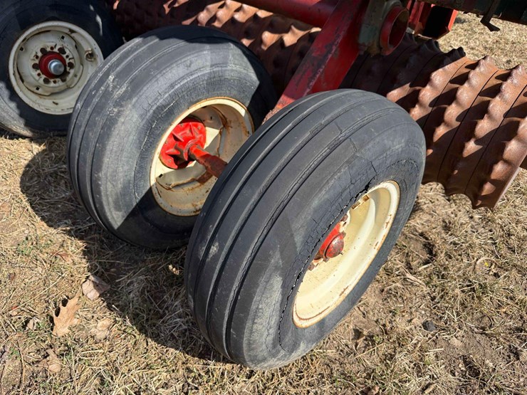 brillion-x-fold-25’-packer-image-9