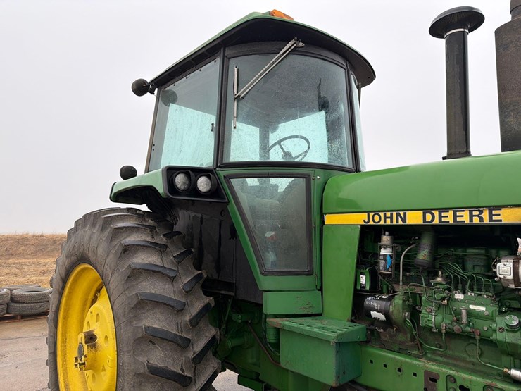 john-deere-4650-image-13