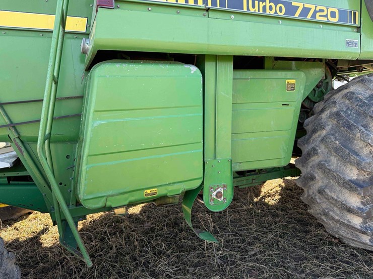 john-deere-7720-image-15