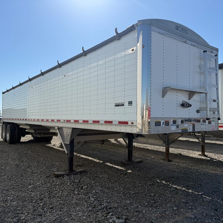 2022 WILSON HOPPER BOTTOM