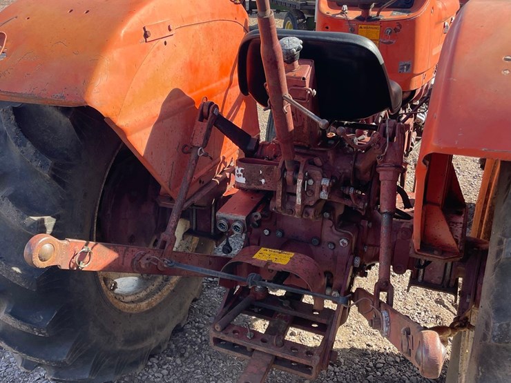 1980-allis-chalmers-5040-2wd-tractor—1-owner-image-8
