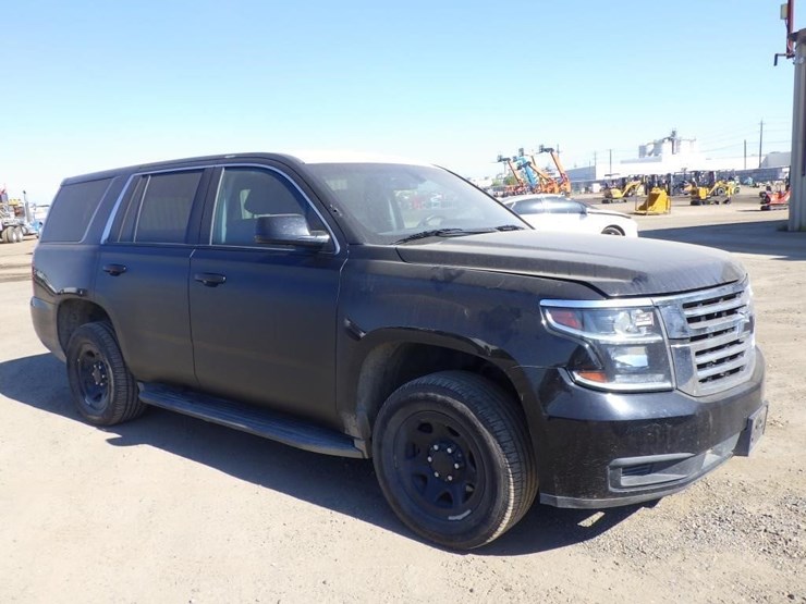 2020-chevrolet-tahoe-image-2