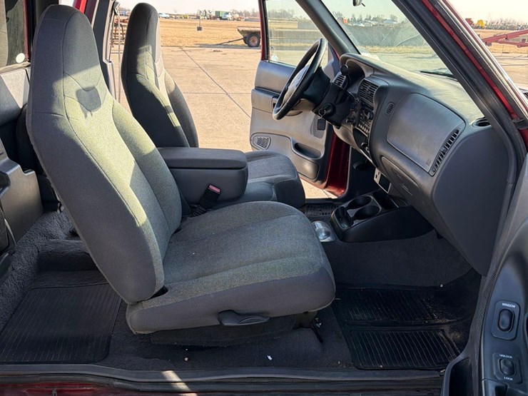 2001-ford-ranger-xlt-image-35