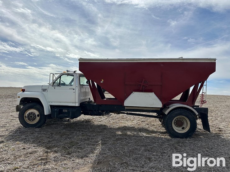 1994-ford-f800-image-8