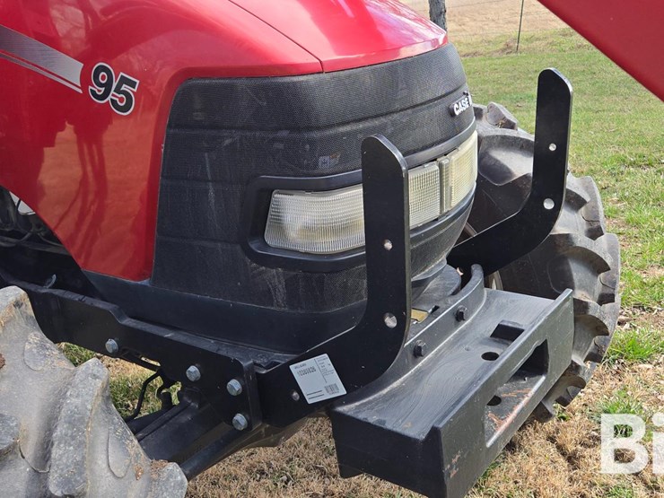 2012-case-ih-farmall-95-image-13