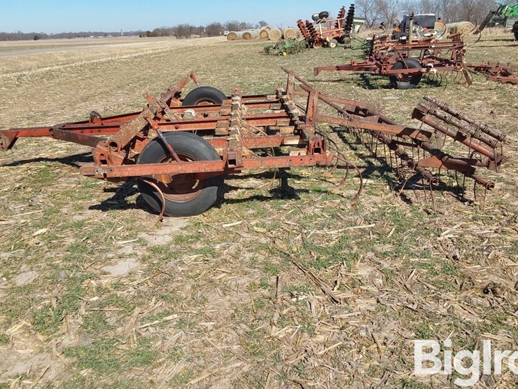 international-45-image-8