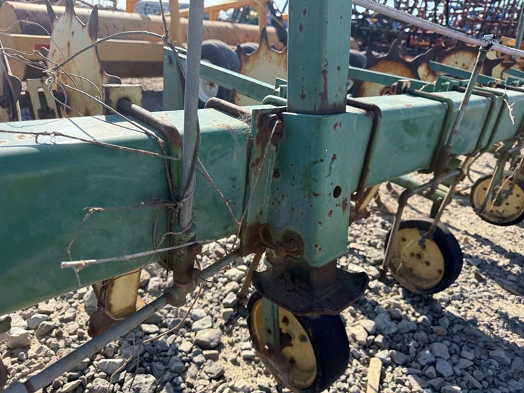 john-deere-31-image-29