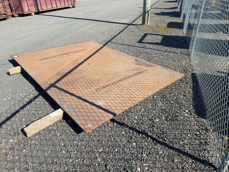 120"-x-84"-steel-road-plate-image-2