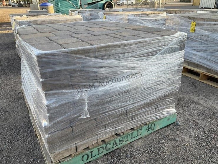pallet-of-stone-pavers-image-4