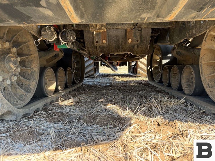 2024-case-ih-5250-image-14