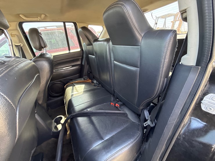 2016-jeep-compass-image-21