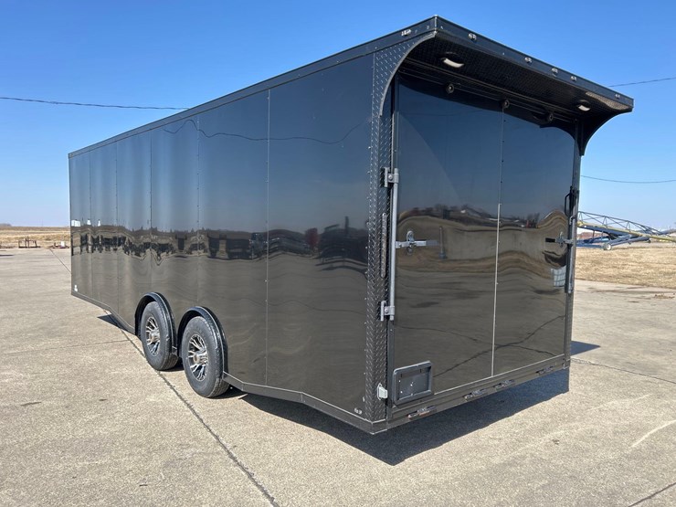 like-new--2025-steel-pines-cargo-llc-8-1/2ft-x-24ft-bumper-hitch-enclosed-trailer--1-owner-image-5