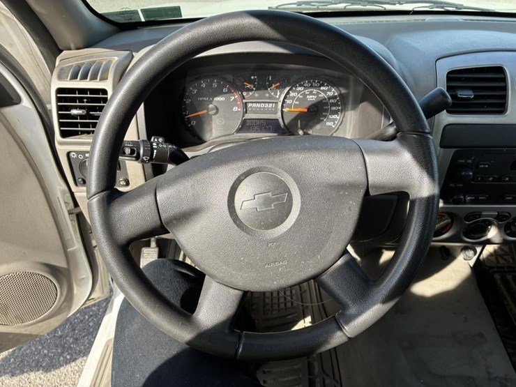 2007-chevrolet-colorado-image-11