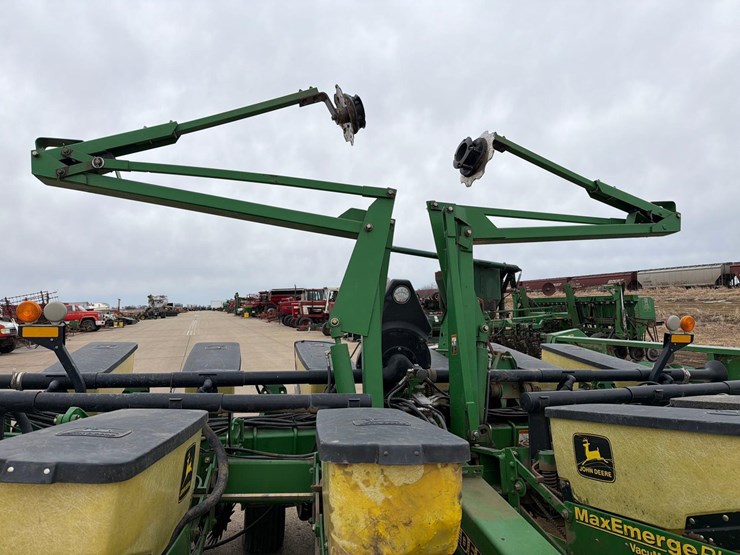 john-deere-1760-image-19