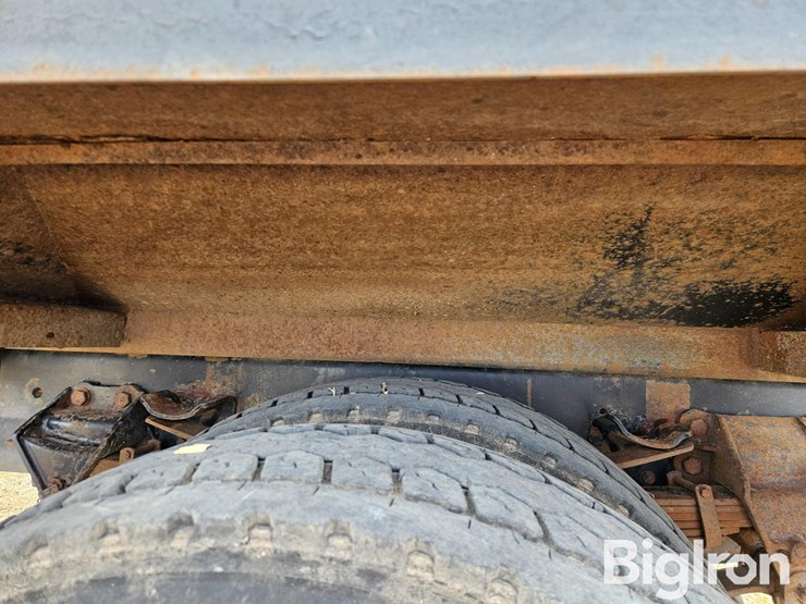 1999-sterling-l8513-image-11