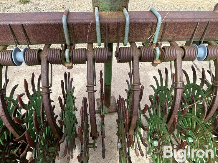 john-deere-400-image-10