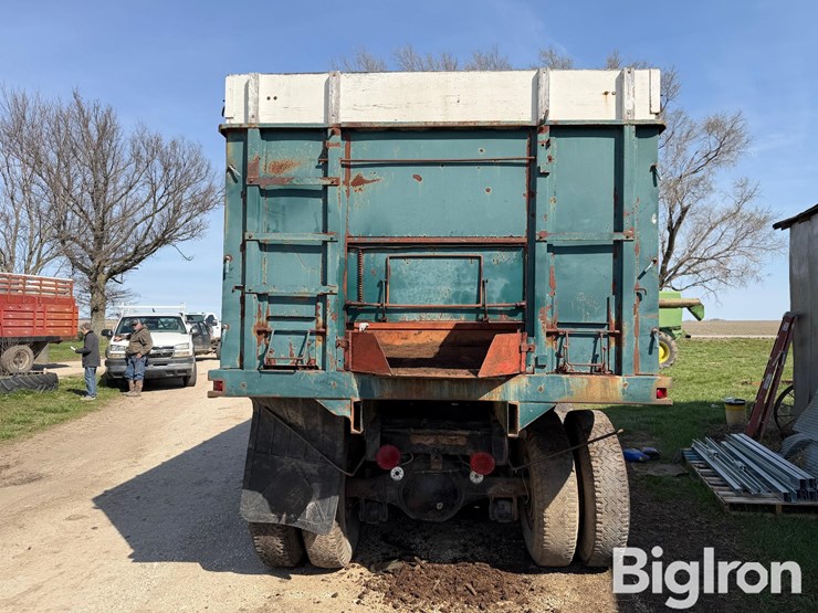 1968-chevrolet-c60-image-6