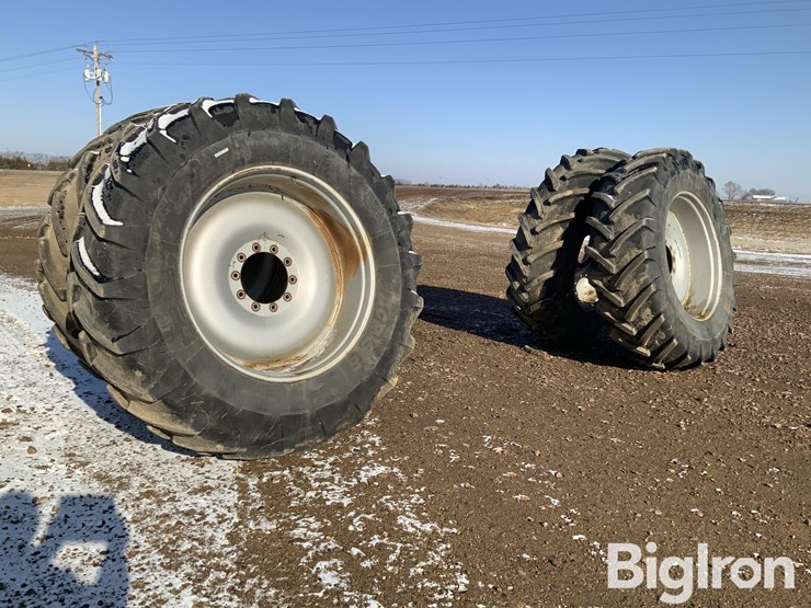 michelin-520/85-r42-tires-image-3