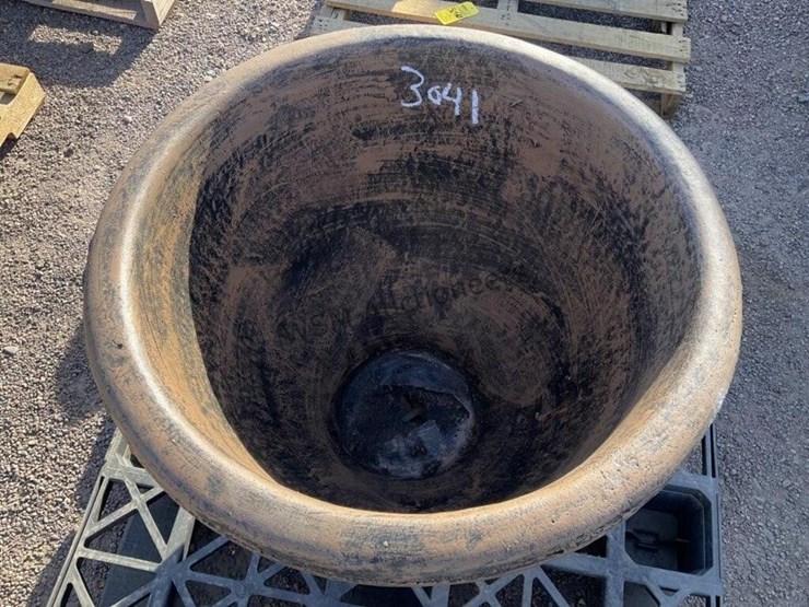 concrete-pot-image-3