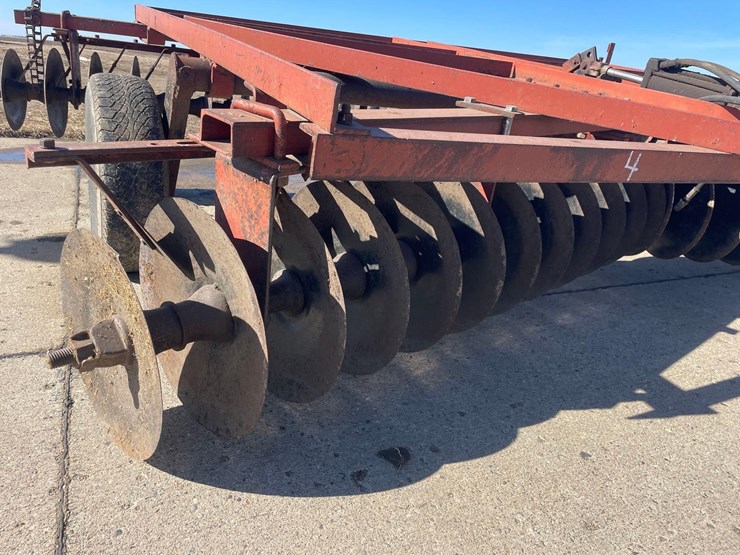 international-370-image-9