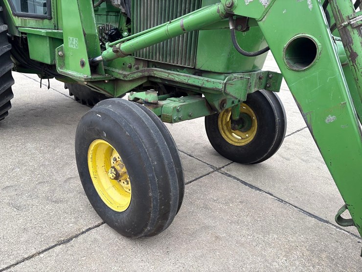 john-deere-4030-image-19