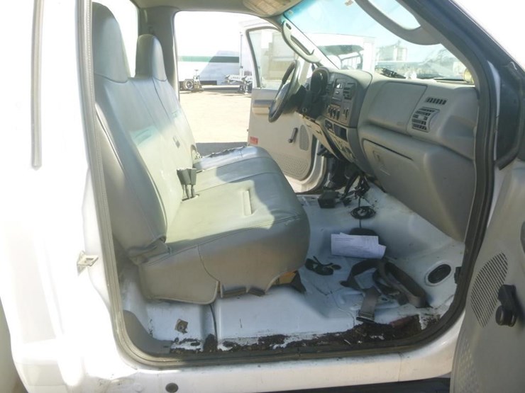 2007-ford-f450-image-13