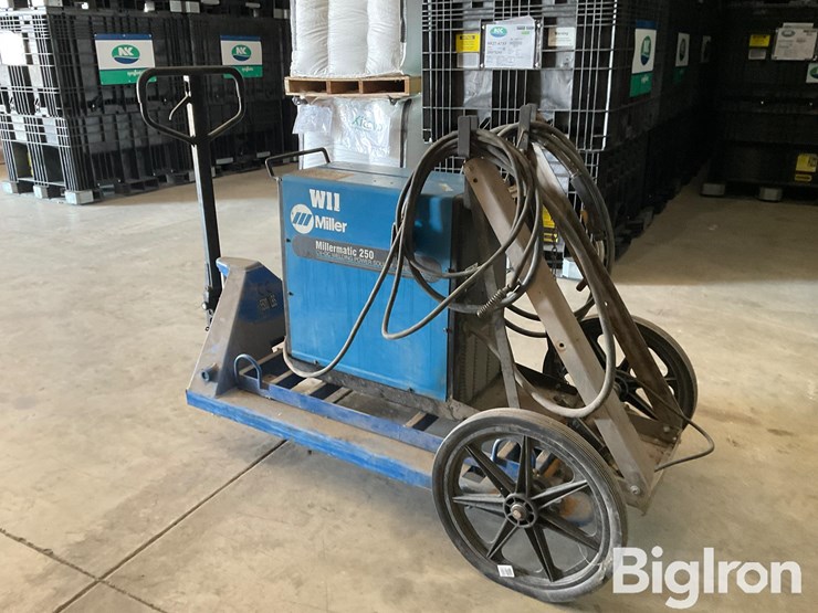 miller-millermatic-250-electric-wire-welder-image-7