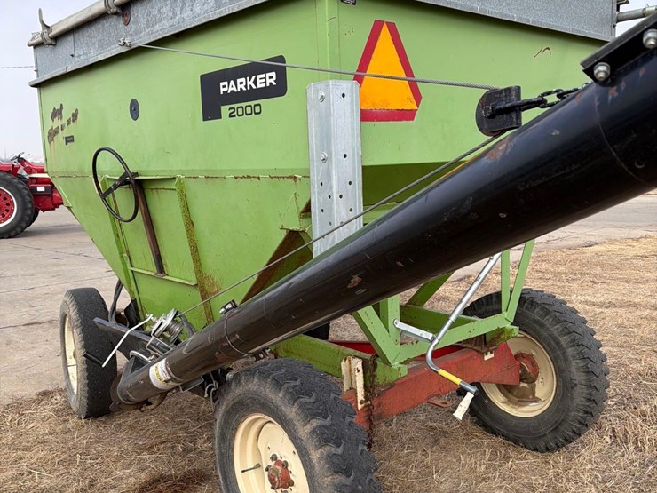 2000-parker-2000-image-7