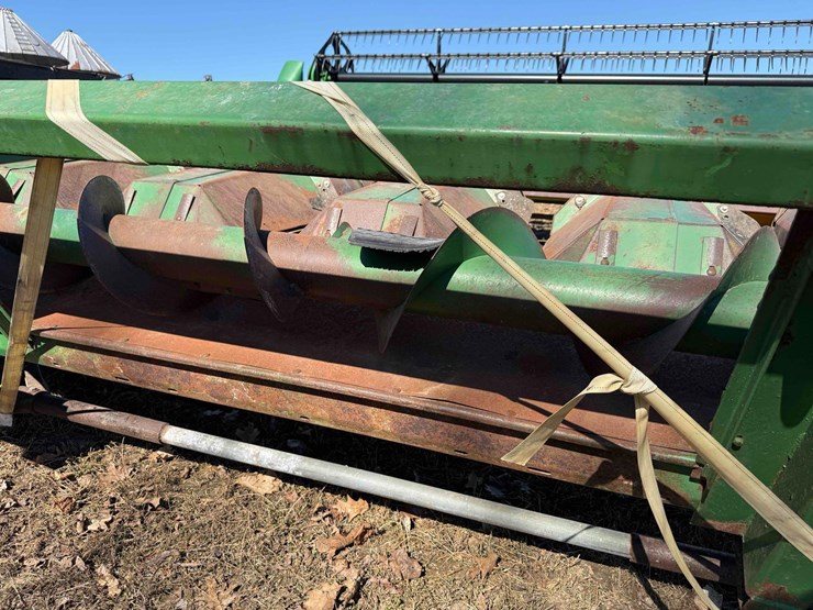 john-deere-643-image-11