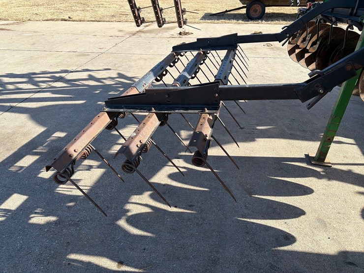 john-deere-630-image-26