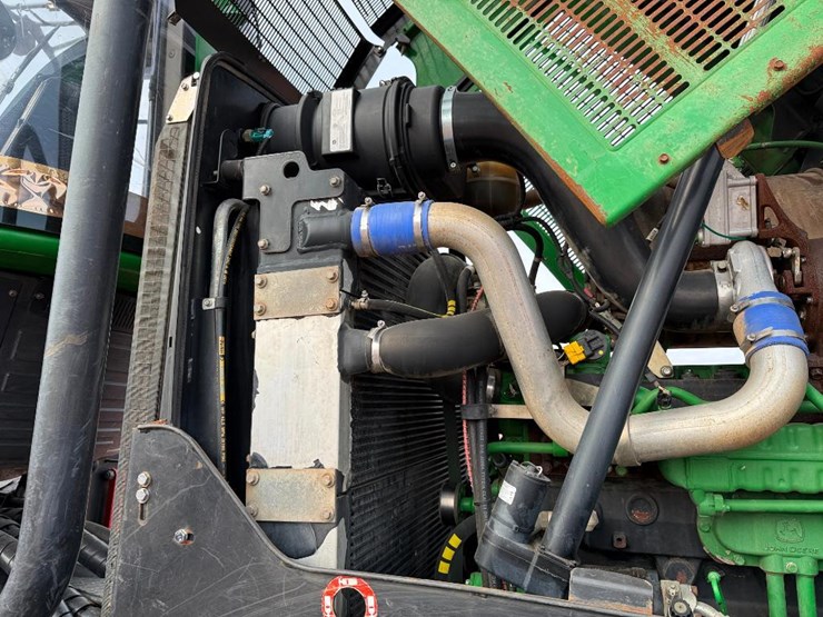 deere-1270e-image-53