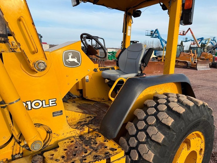 deere-210le-image-32