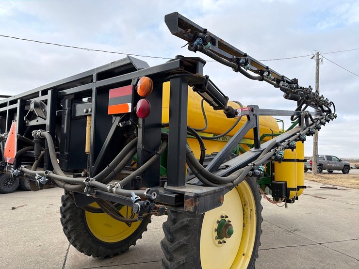 redball-570-image-22