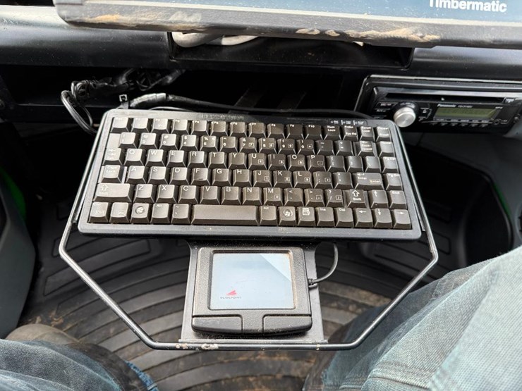 deere-1270e-image-71